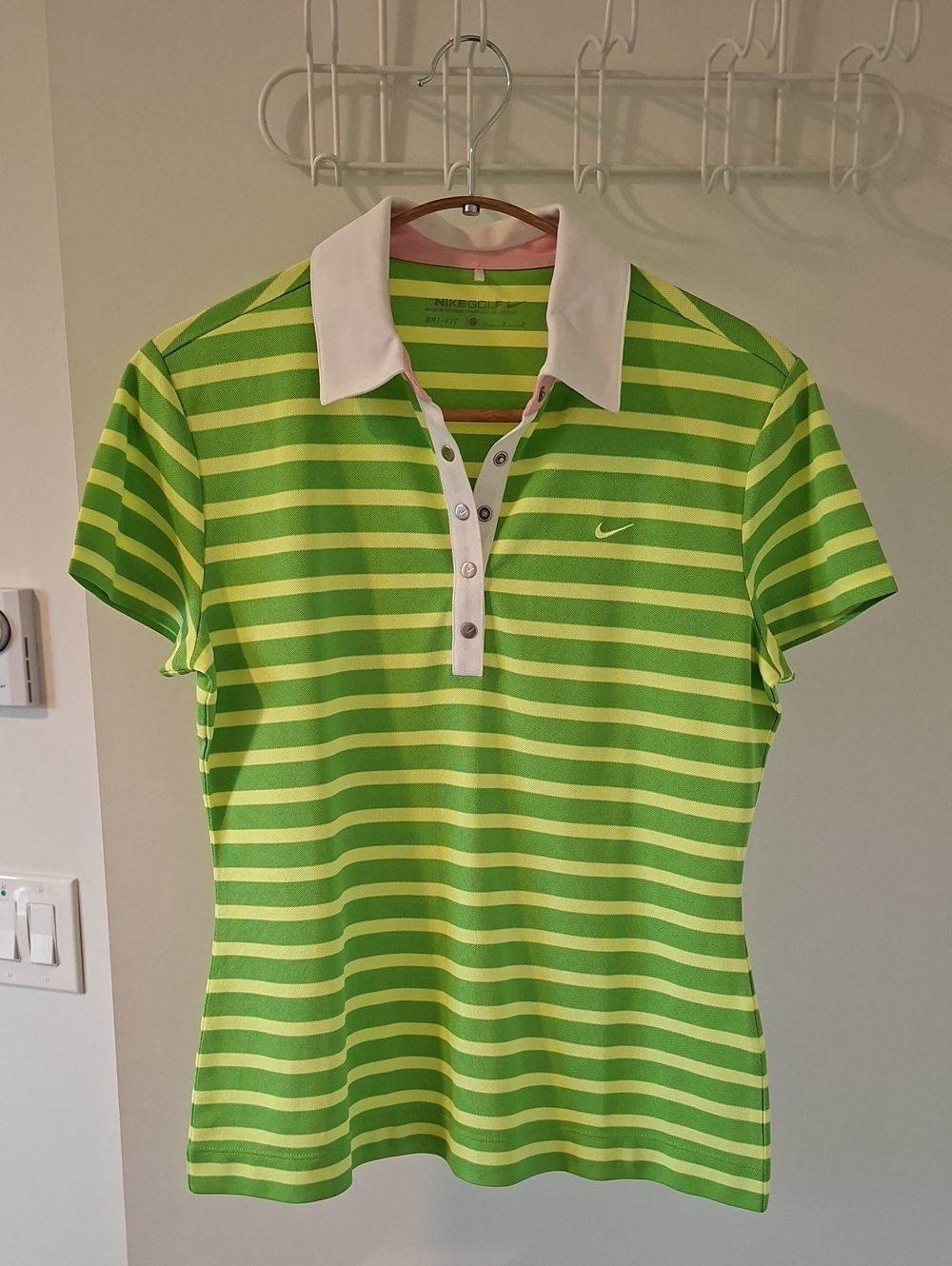 Nike Dri-Fit Vibrant Green Striped Golf Polo w/ Pink & White Accents (Size M/L)
